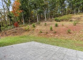 275 Monument Dr, Paw Paw, WV 25434