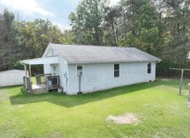400 Wisteria Ridge Rd, Capon Bridge, WV 26711