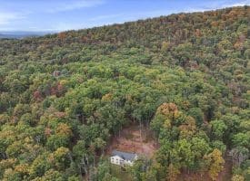 275 Monument Dr, Paw Paw, WV 25434