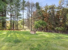 400 Wisteria Ridge Rd, Capon Bridge, WV 26711