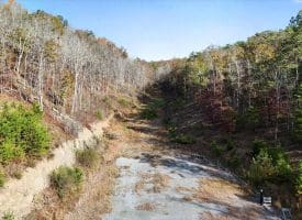 1232 Croston Rd, Paw Paw, WV 25434