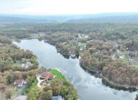 113N Lakewood Dr, Ridgeley, WV 26753