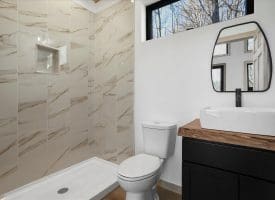 933 TIMBERLIINE DR, LOST CITY, WV