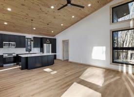 933 TIMBERLIINE DR, LOST CITY, WV