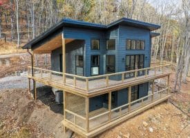 933 TIMBERLIINE DR, LOST CITY, WV