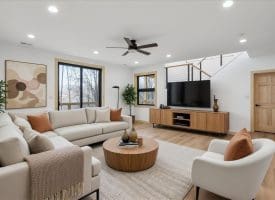 933 TIMBERLIINE DR, LOST CITY, WV