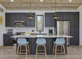 933 TIMBERLIINE DR, LOST CITY, WV