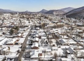 1345 Lynmar St Keyser WV 26726