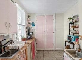 287 E. Main Street, Romney, WV 26757