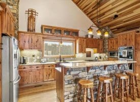 879 Olde Oak View Dr., Springfield, WV  26763