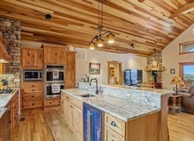 879 Olde Oak View Dr., Springfield, WV  26763