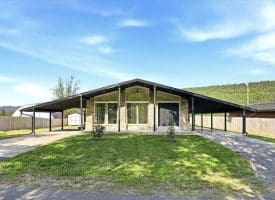 80 N Fairfax St., Romney, WV  26757