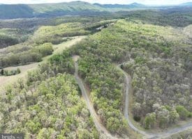 10 AC Moon Ridge Ln, Burlington, WV  26710
