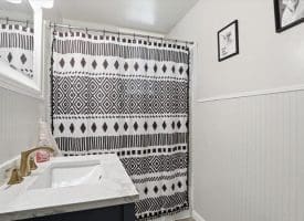 189 N. High St., Romney, WV  26757