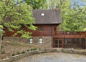 355 Hemlock Ct., Paw Paw, WV  25434