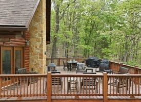 355 Hemlock Ct., Paw Paw, WV  25434