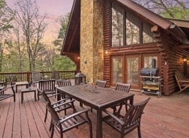 355 Hemlock Ct., Paw Paw, WV  25434