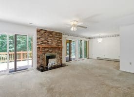 351 Silvercreek Lane, Berkeley Springs, WV 25411
