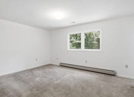 351 Silvercreek Lane, Berkeley Springs, WV 25411