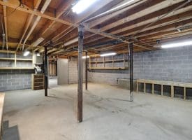 351 Silvercreek Lane, Berkeley Springs, WV 25411