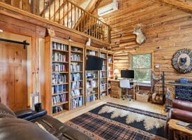 106 Britneys Lane, Paw Paw, WV 25434