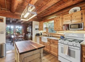106 Britneys Lane, Paw Paw, WV 25434