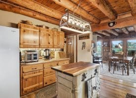 106 Britneys Lane, Paw Paw, WV 25434