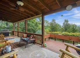 106 Britneys Lane, Paw Paw, WV 25434