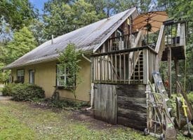 506 Strawberry Ln, Augusta, WV  26704