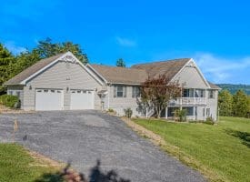 112 Monument Drive, Paw Paw, WV 25434