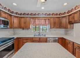 25 Pancione Loop, Augusta, WV 26704