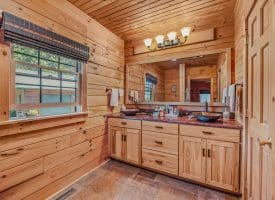 238 Carterwood Lane, Romney, WV 26757
