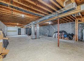 112 Monument Drive, Paw Paw, WV 25434