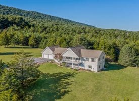 112 Monument Drive, Paw Paw, WV 25434