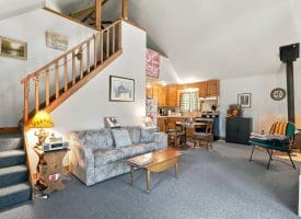 289 MOUNTAIN STATE RD, RIO, WV