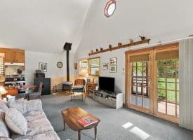 289 MOUNTAIN STATE RD, RIO, WV